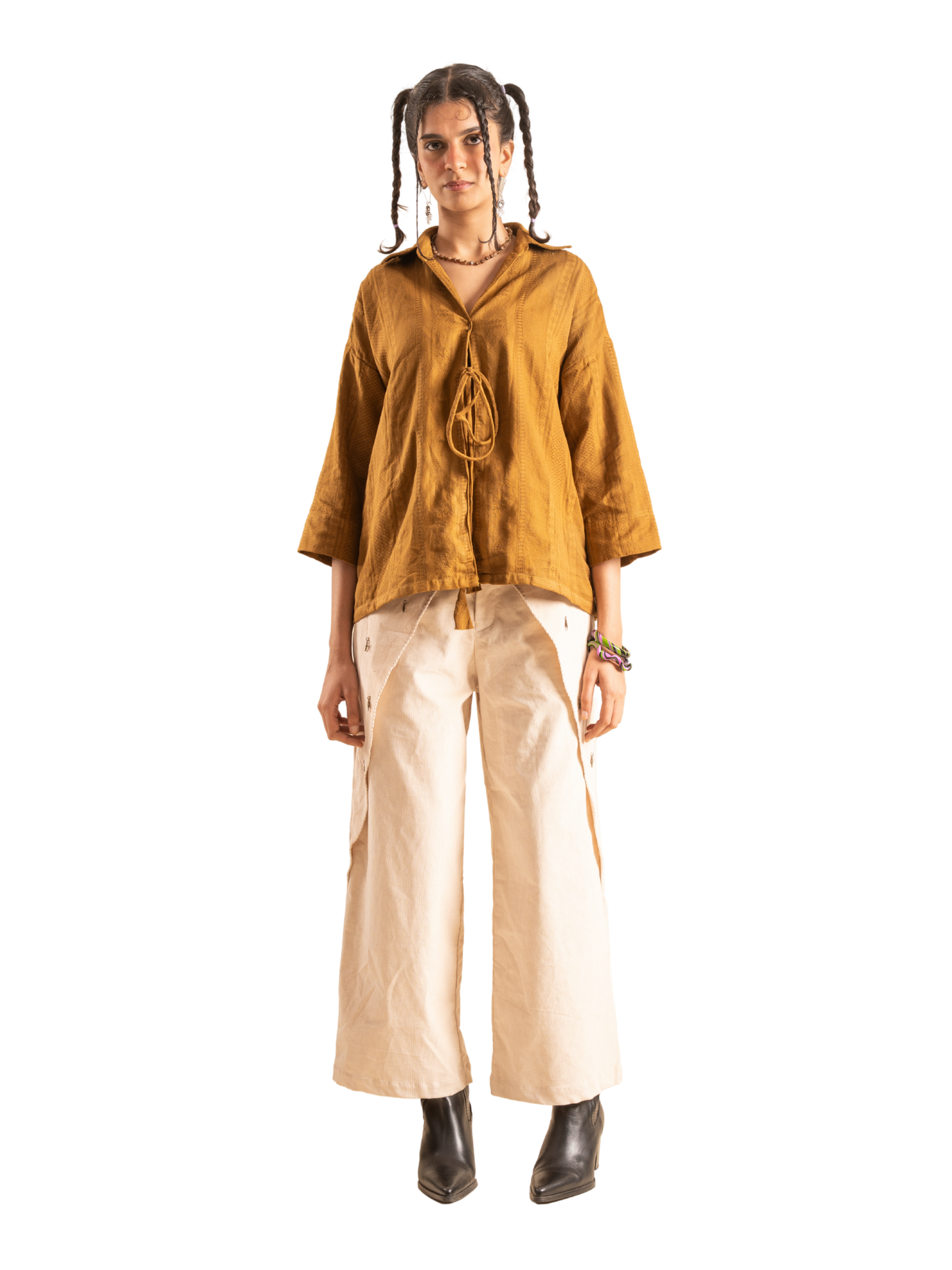 OCHRE OFF-WHITE CORD SET